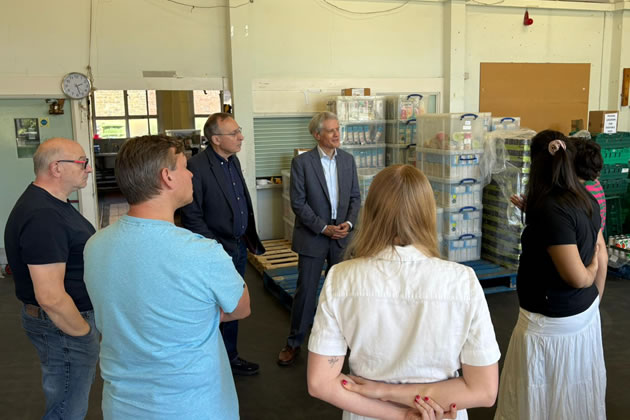 Andy Slaughter with Ben Coleman MP at the H&F Foodbank warehouse 