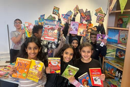 Donate Your Pre-loved Books to Local Schoolkids