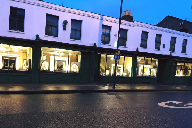 The fireplace shop on Glenthorne Road before it closed 