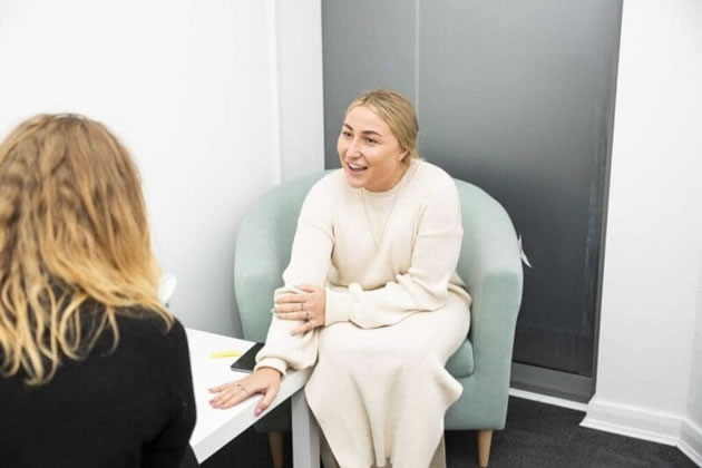 The line will be staffed by specialists and peer mentors from Advance&rsquo;s Maia service